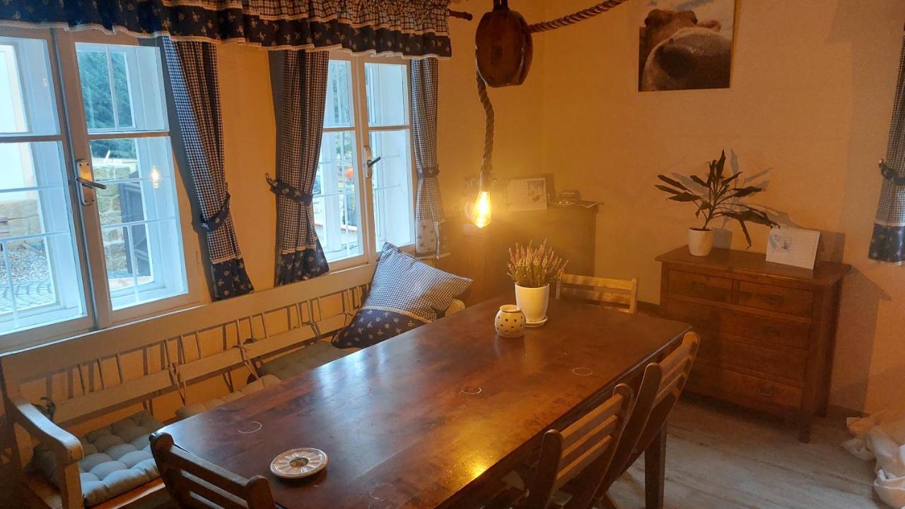 Leśni Chalupa Hlucov Kokorin Exterior foto